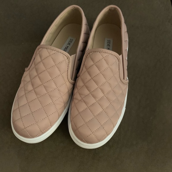 Steve Madden Slides - Picture 1 of 5